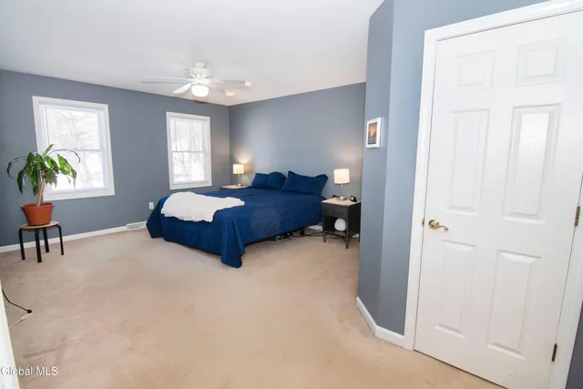 $584,900 | 19 Mann Boulevard, Halfmoon, NY 12065