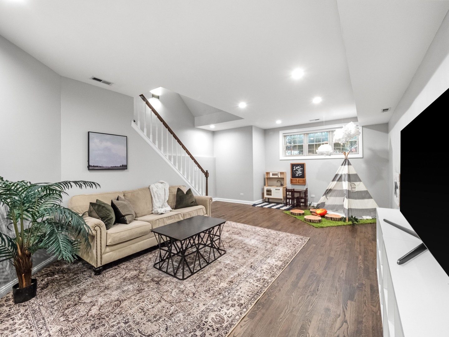 1447 West Walton Street, Unit 1 Chicago, IL 60642 - Photo 21 of 27