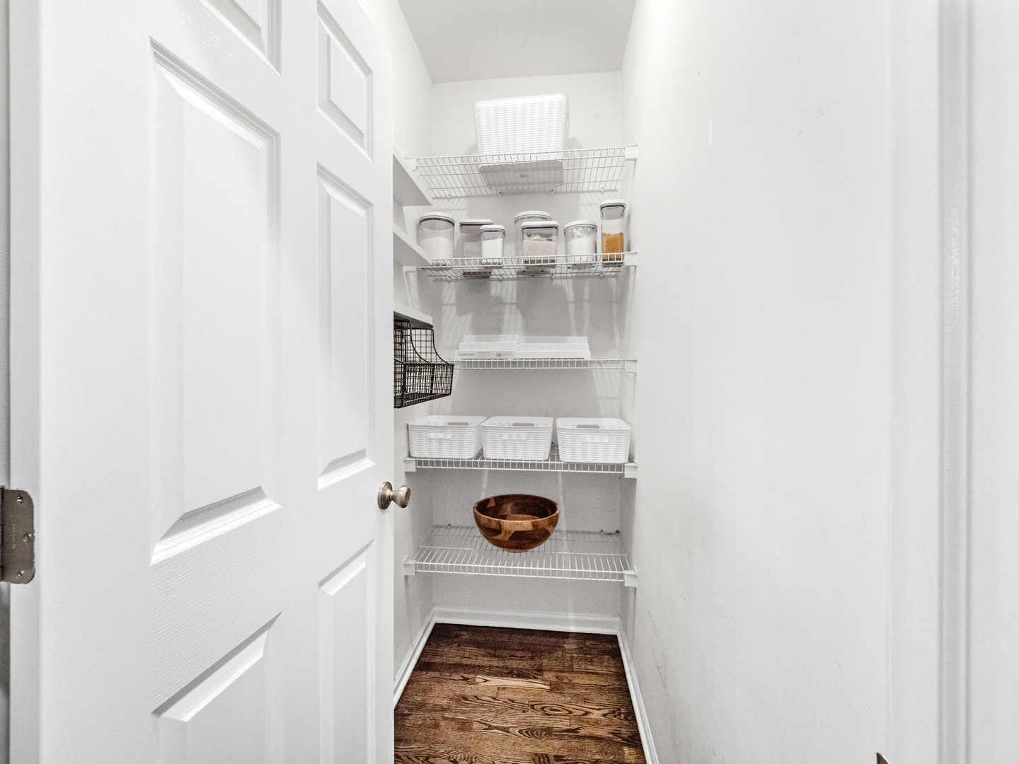 1447 West Walton Street, Unit 1 Chicago, IL 60642 - Photo 7 of 27