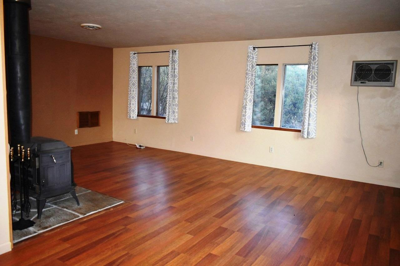 4974 Jacobs Road Mariposa, CA 95338 - Photo 9 of 42 Gallery Image 9