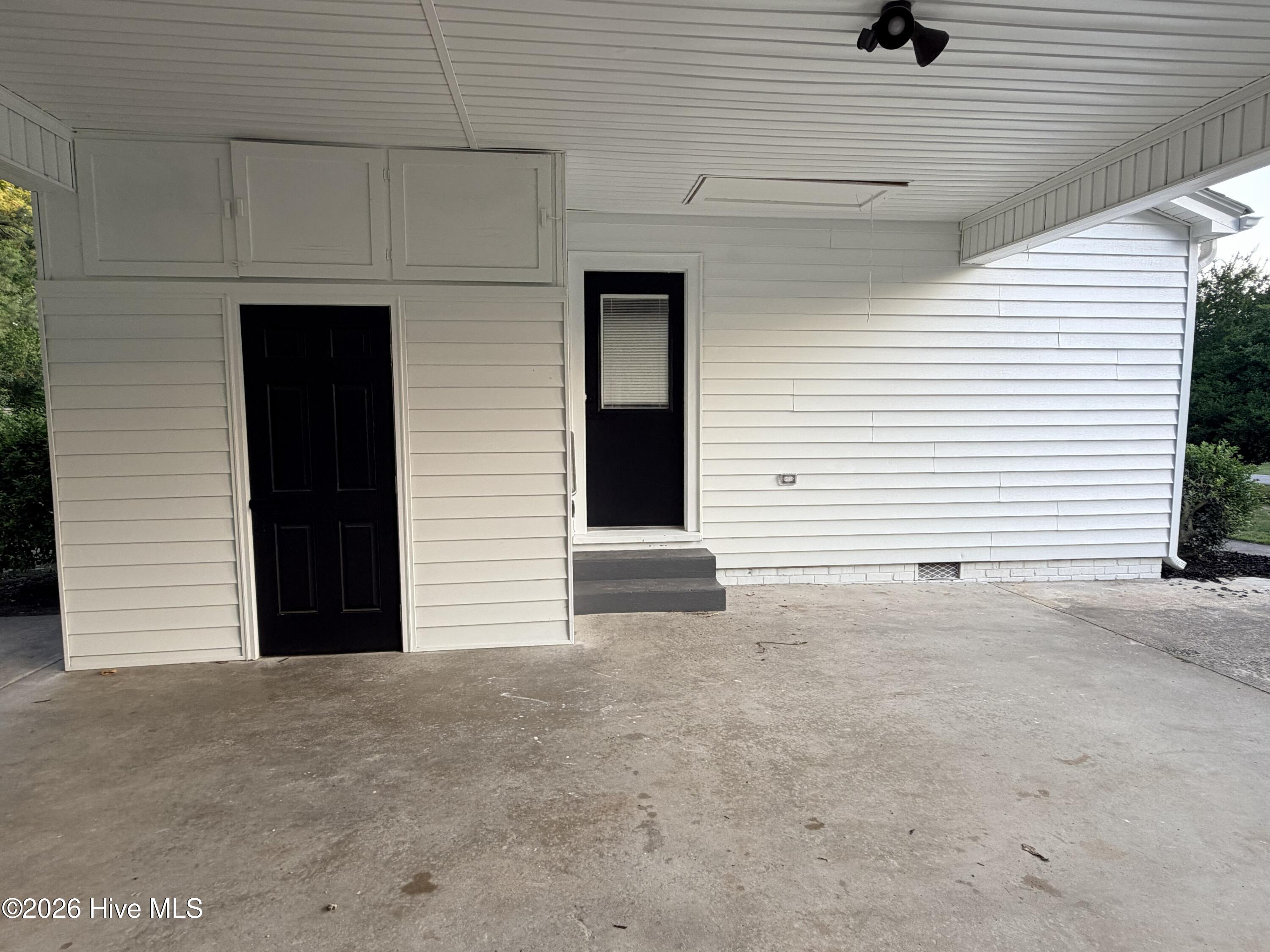 1806 North Friendly Road Goldsboro, NC 27530 - Photo 3 of 21