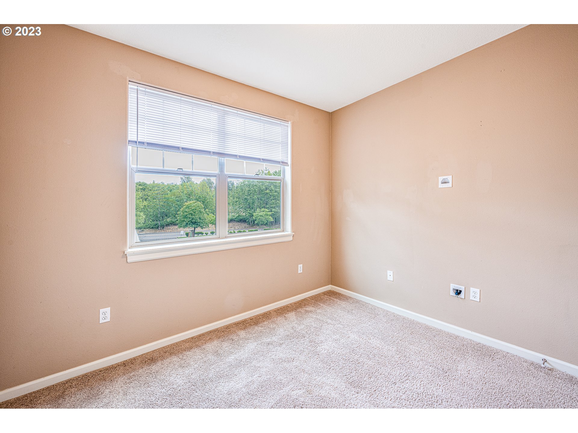 17335 Ruben Lane, Unit 19 Sandy, OR 97055 - Photo 15 of 27 an empty room with a window
