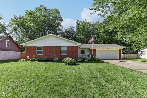 $260,000 | 12323 Old Orchard Drive, Indianapolis, IN 46236