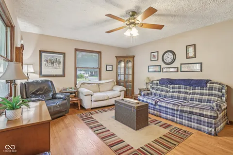 $260,000 | 12323 Old Orchard Drive, Indianapolis, IN 46236