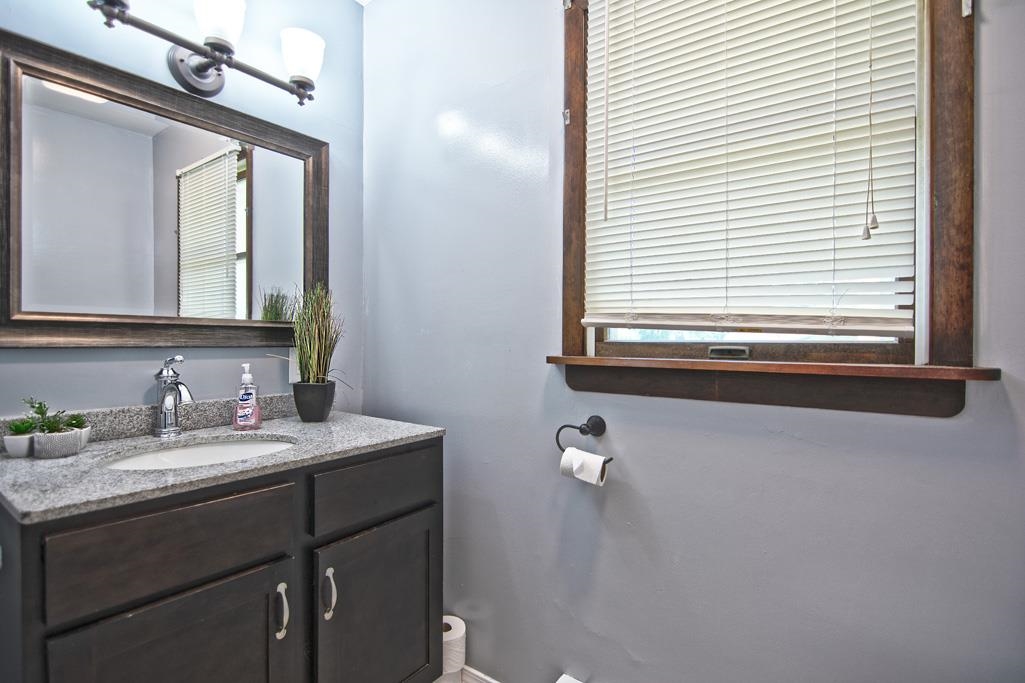 52032 Grape Road Granger, IN 46530 - Photo 21 of 32 Gallery Image 21