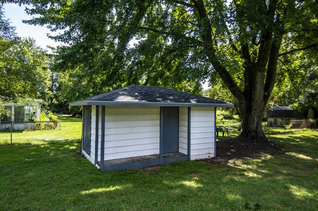 52032 Grape Road Granger, IN 46530 - Photo 29 of 32 Gallery Image 29