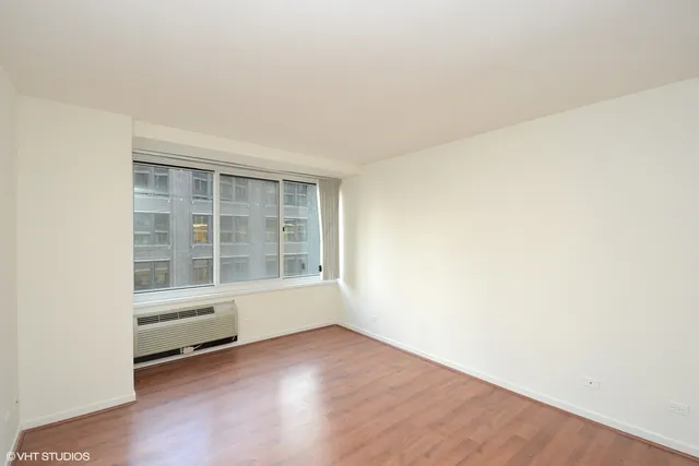 $2,100 | 211 East Ohio Street, Unit 804, Chicago, IL 60611