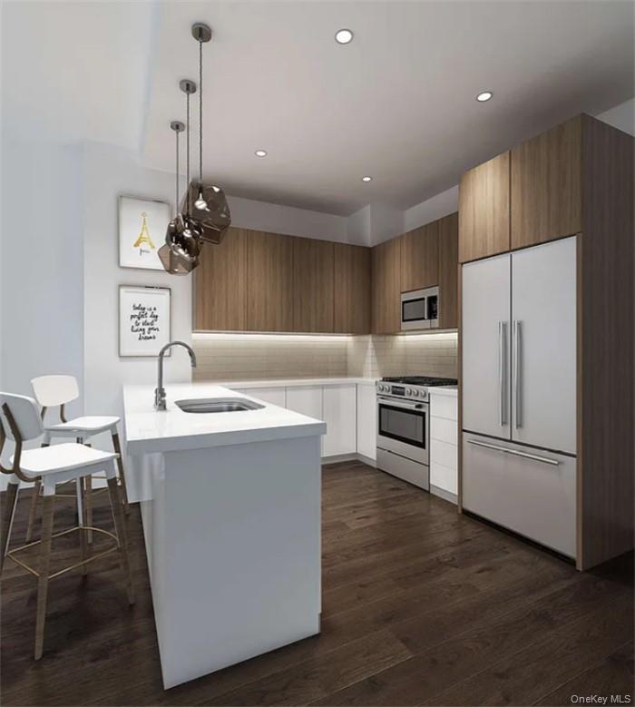 27-17 42nd Road, Unit 7E Queens, NY 11101 - Photo 3 of 12
