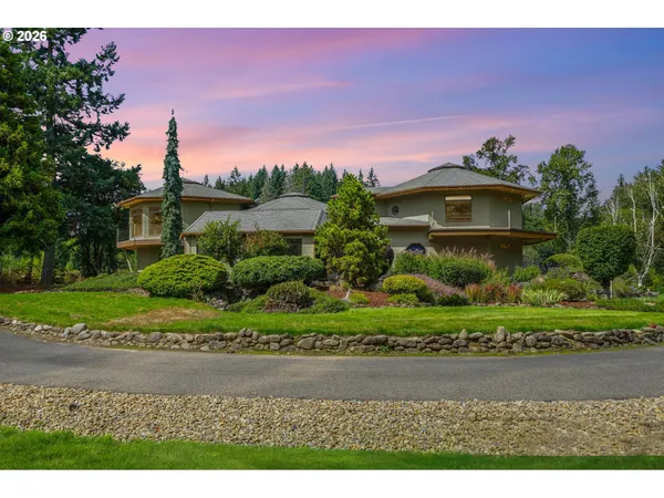 $1,949,000 | 11200 Northeast Gren Fels Drive, Battle Ground, WA 98604