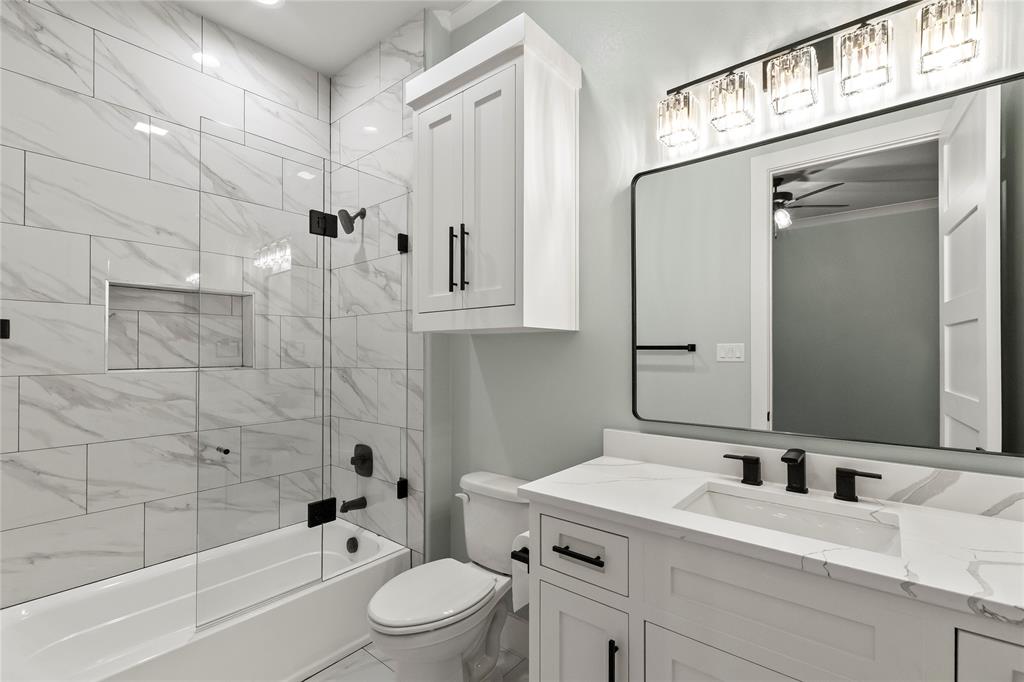 4054 Smothers Road Caney City, TX 75148 - Photo 19 of 40 Bedroom Four Ensuite Bath