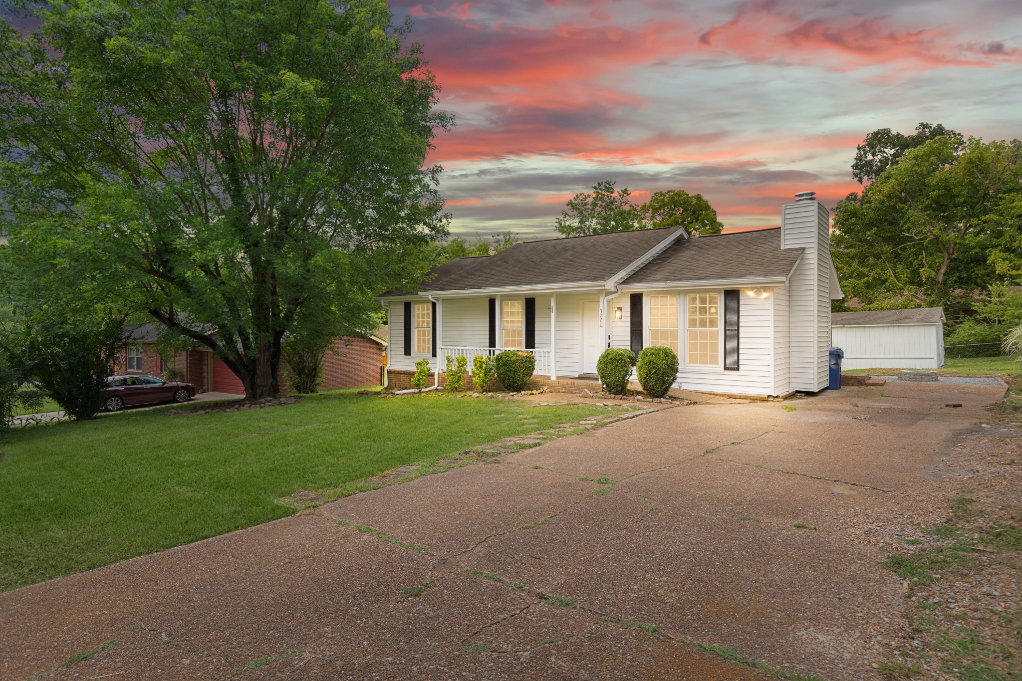 3221 Cedar Ridge Road Nashville, TN 37214 - Photo 2 of 37