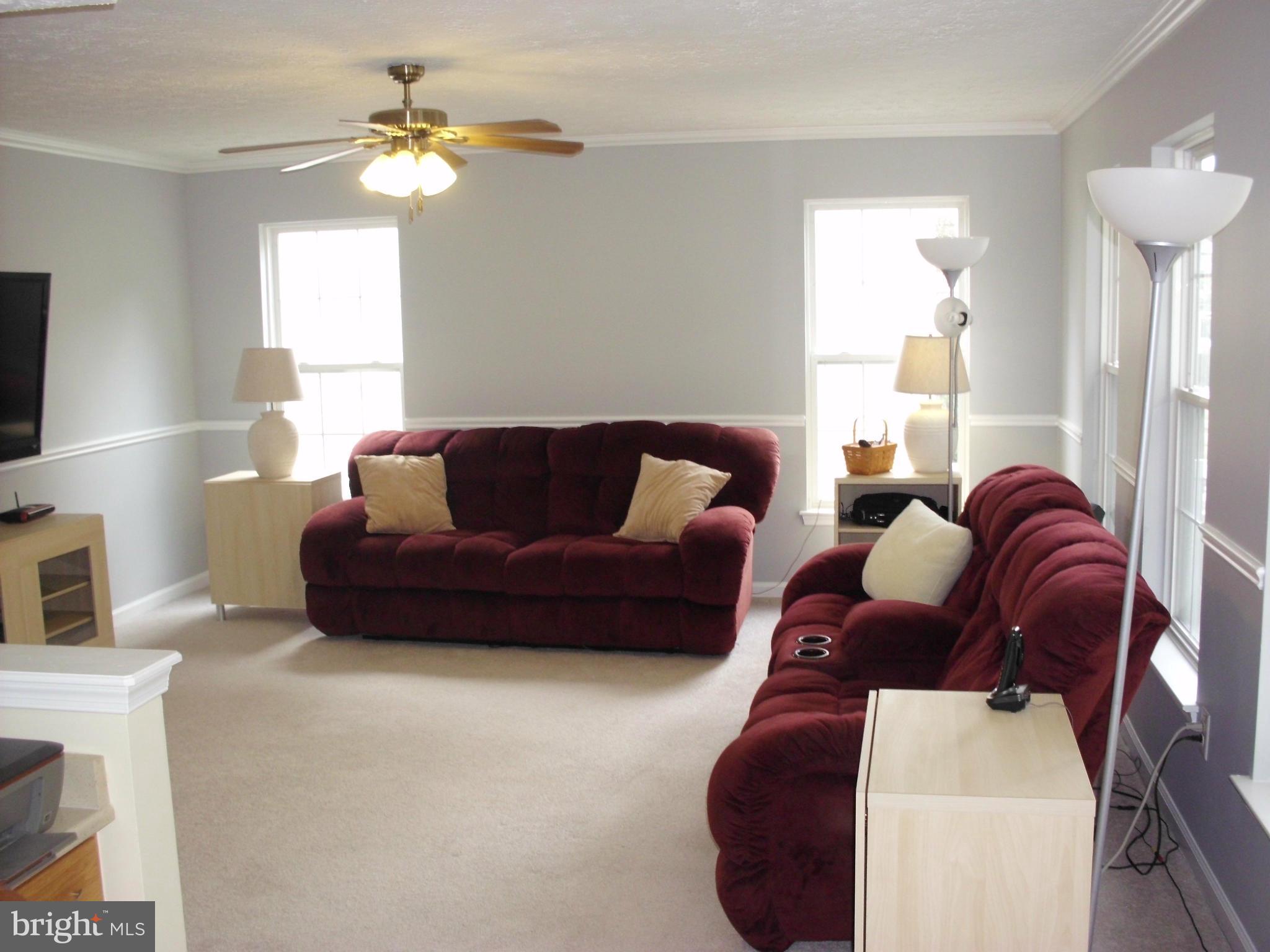 7826 Faulkner Road Severn, MD 21144 - Photo 9 of 30 Family Room