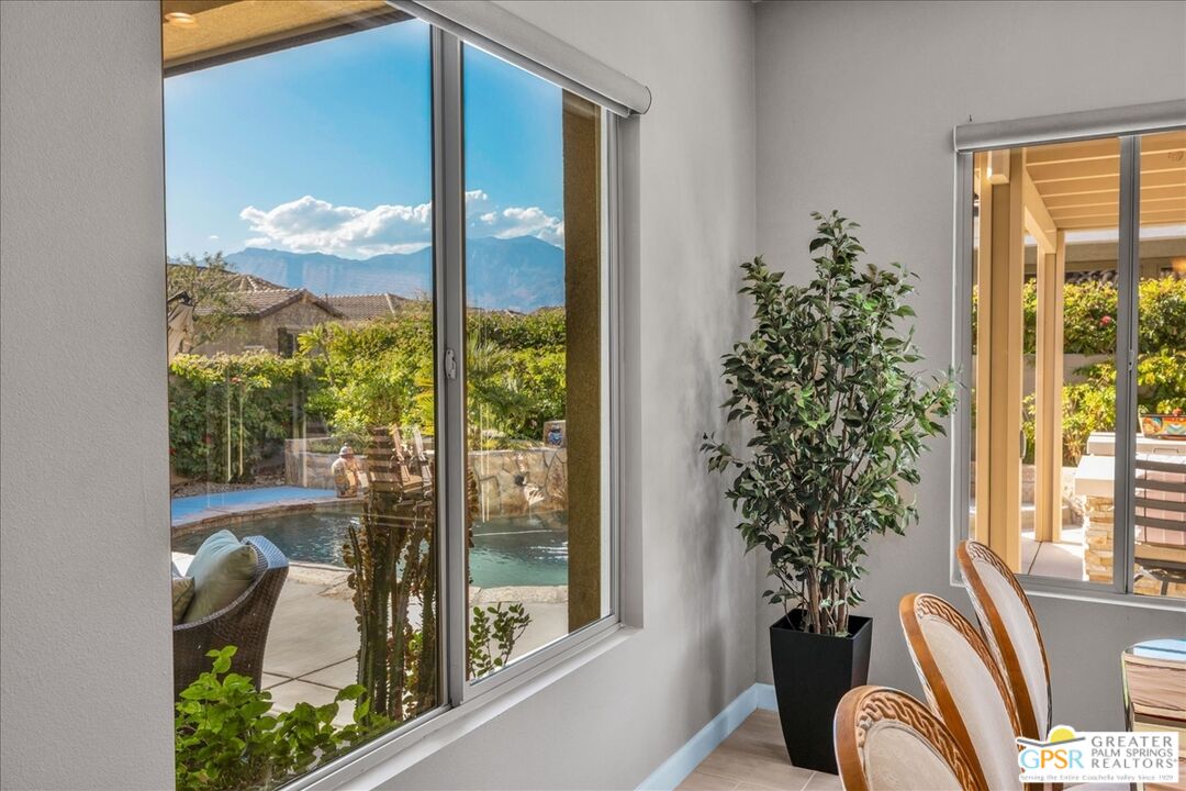 81 Claret Road Rancho Mirage, CA 92270 - Photo 17 of 38
