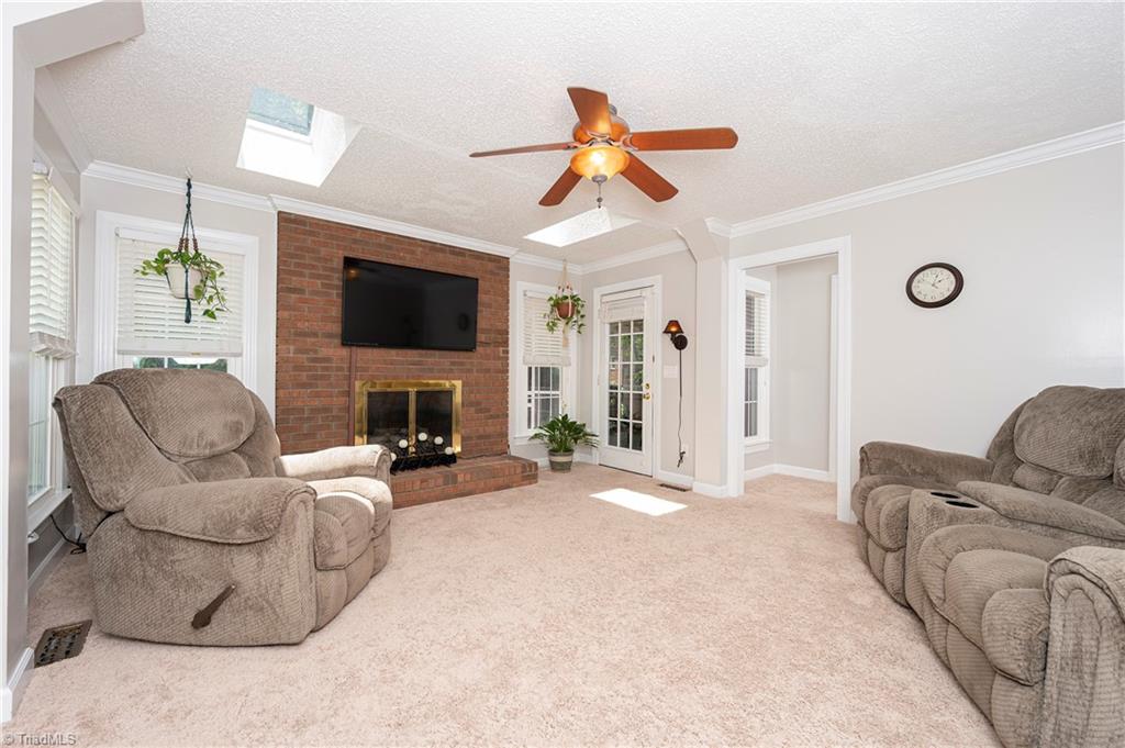3841 Sandlewood Road High Point, NC 27265 - Photo 19 of 50 Gallery Image 19