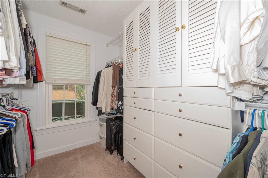 3841 Sandlewood Road High Point, NC 27265 - Photo 29 of 50 Gallery Image 29