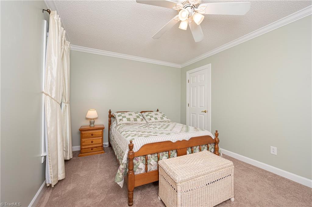 3841 Sandlewood Road High Point, NC 27265 - Photo 32 of 50 Gallery Image 32