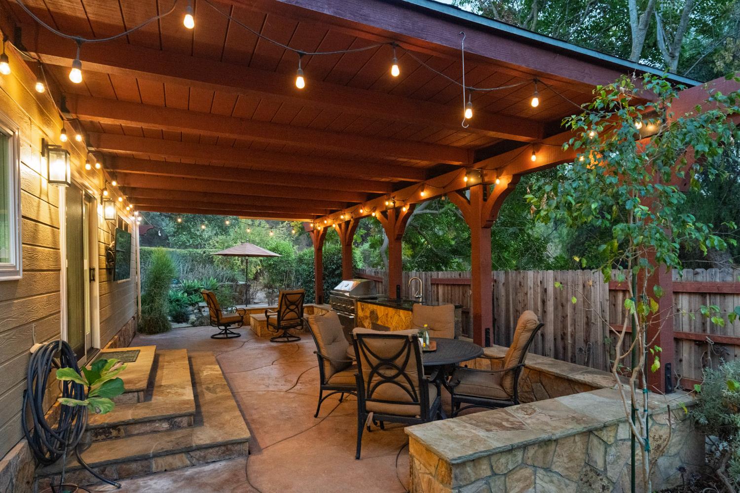 484 South Rice Road Ojai, CA 93023 - Photo 12 of 41 Gallery Image 12