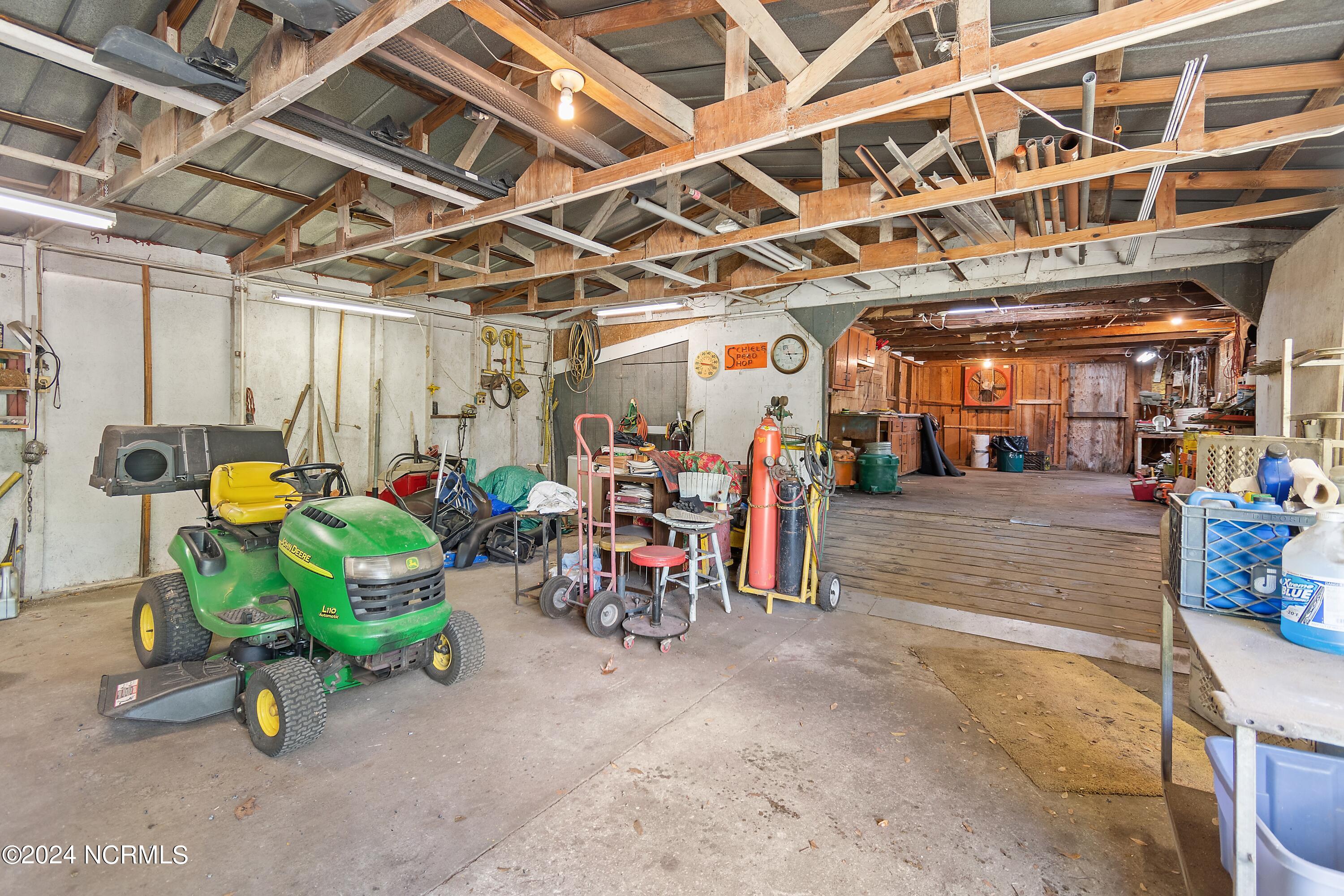 614 Stanbury Road Southwest Supply, NC 28462 - Photo 25 of 31 workshop