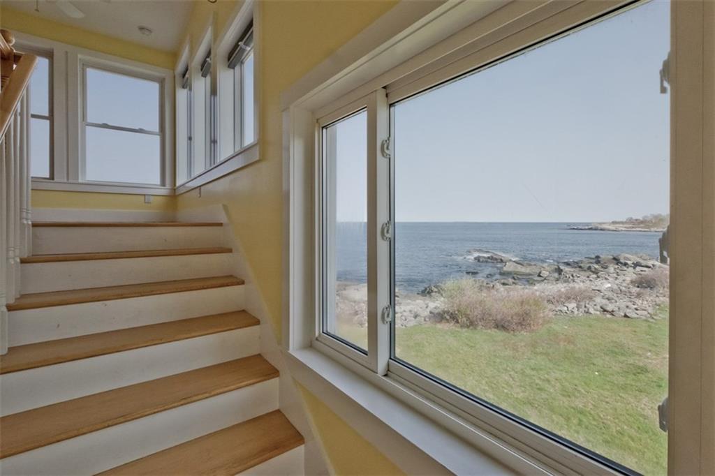 11 Ocean Spray Road Portland, ME 04108 - Photo 16 of 30 Photo