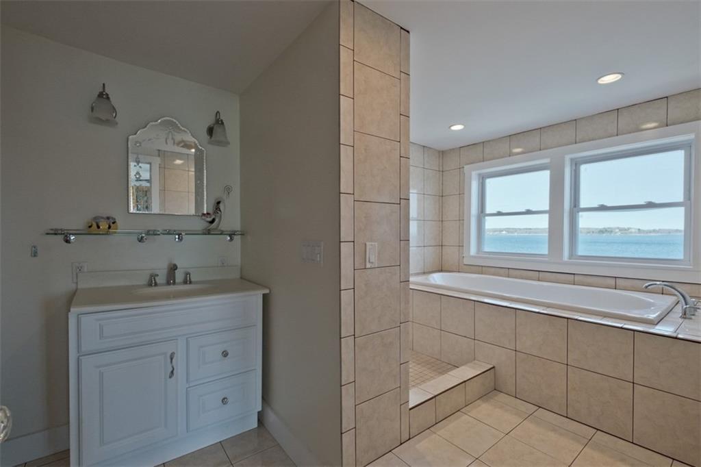 11 Ocean Spray Road Portland, ME 04108 - Photo 19 of 30 Photo