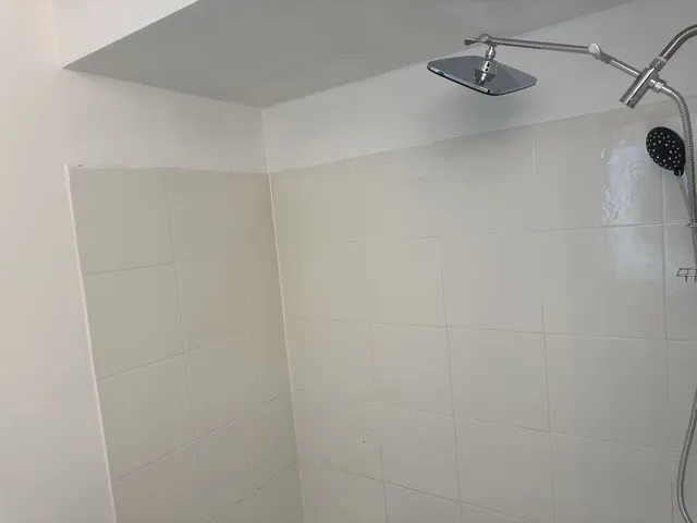 $2,300 | 15214 Woodlawn Avenue, Unit 1, Dolton, IL 60419