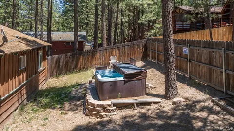 $309,900 | 620 West Aeroplane Boulevard, Big Bear City, CA 92314