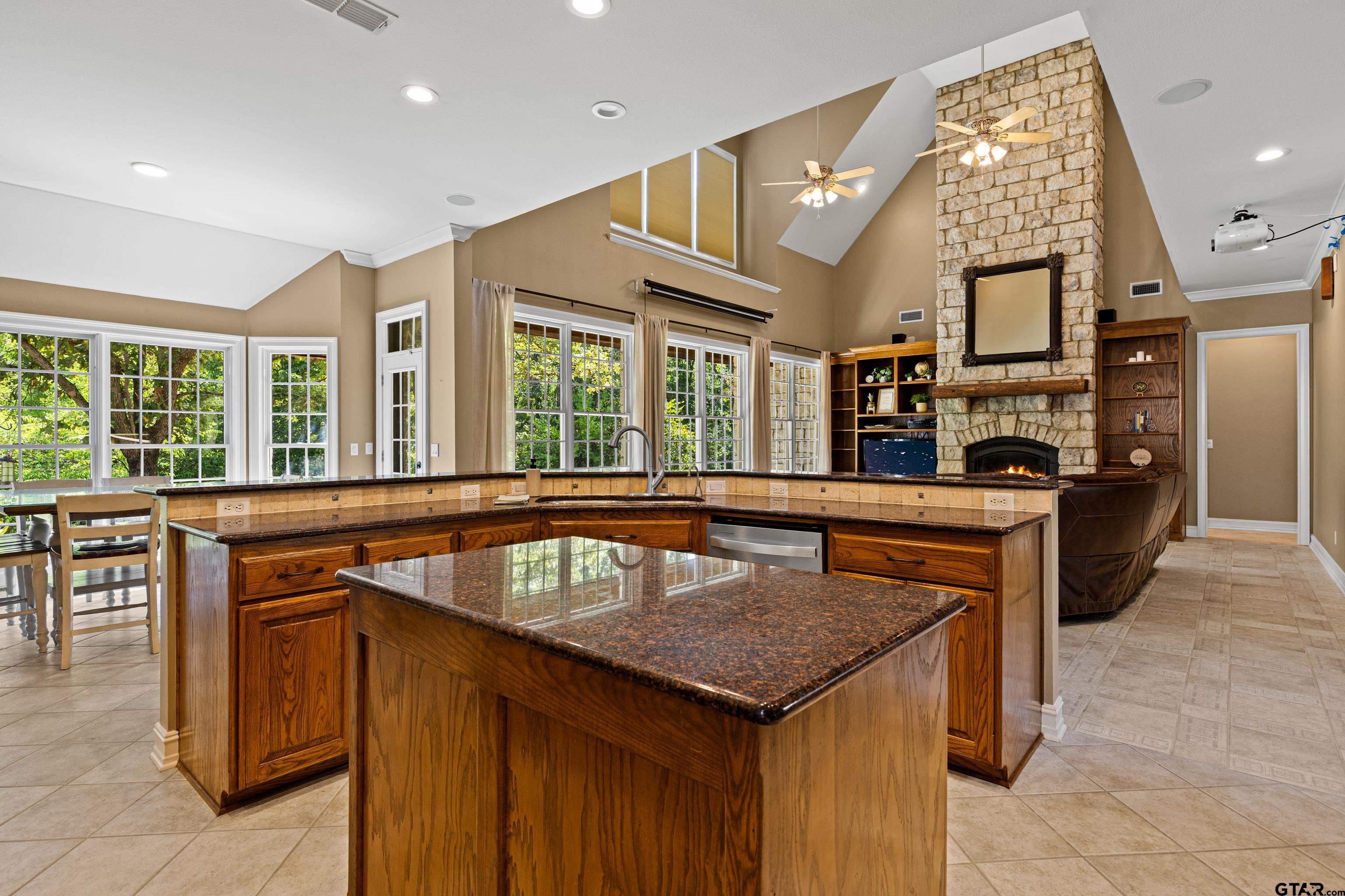 1214 Sparks Road Longview, TX 75605 - Photo 20 of 47 Gallery Image 20