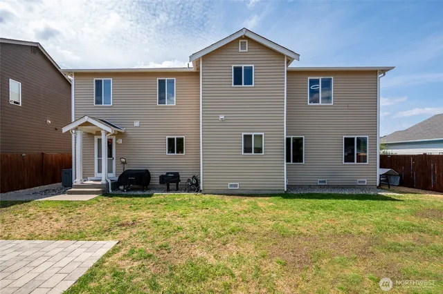 $640,000 | 1114 Ross Avenue Northwest, Orting, WA 98360