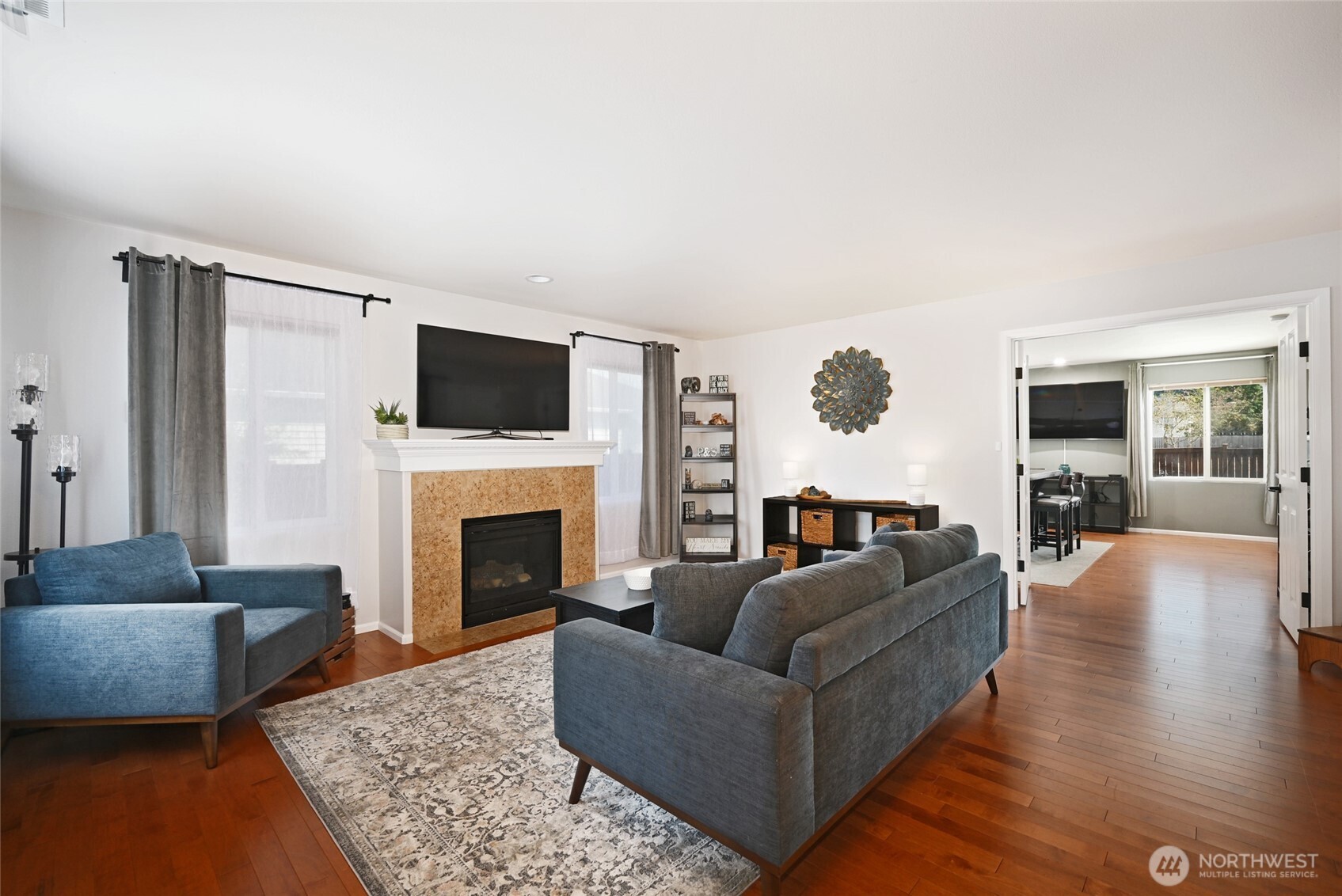 1114 Ross Avenue Northwest Orting, WA 98360 - Photo 4 of 35