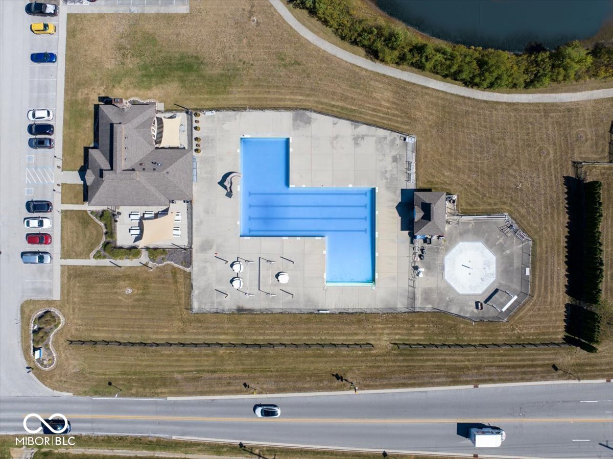 10601 Cumberland Road Fishers, IN 46037 - Photo 13 of 42