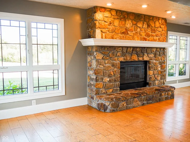 $875,000 | 10601 Cumberland Road, Fishers, IN 46037