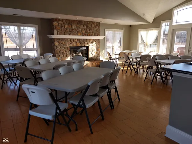 $875,000 | 10601 Cumberland Road, Fishers, IN 46037