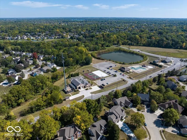 $875,000 | 10601 Cumberland Road, Fishers, IN 46037