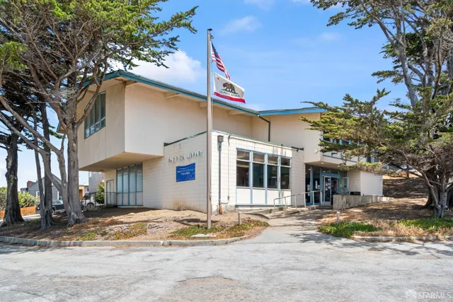 $1,288,800 | 656 Forest Lake Drive, Pacifica, CA 94044