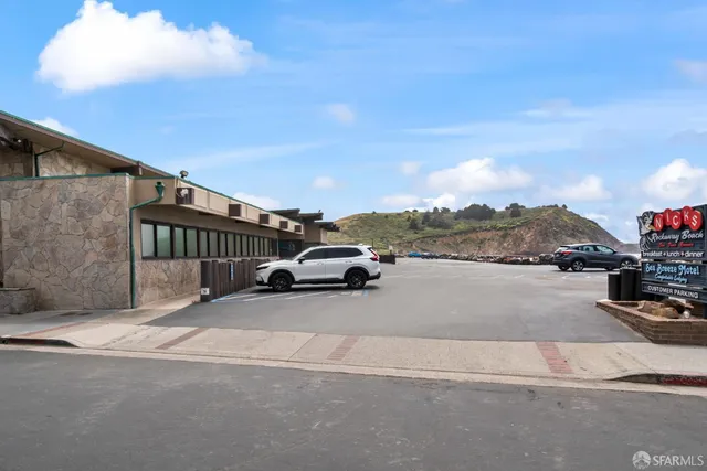 $1,288,800 | 656 Forest Lake Drive, Pacifica, CA 94044