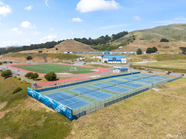 $1,288,800 | 656 Forest Lake Drive, Pacifica, CA 94044