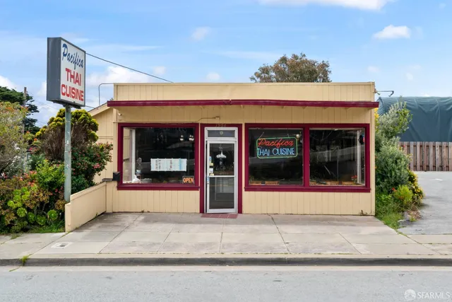 $1,288,800 | 656 Forest Lake Drive, Pacifica, CA 94044