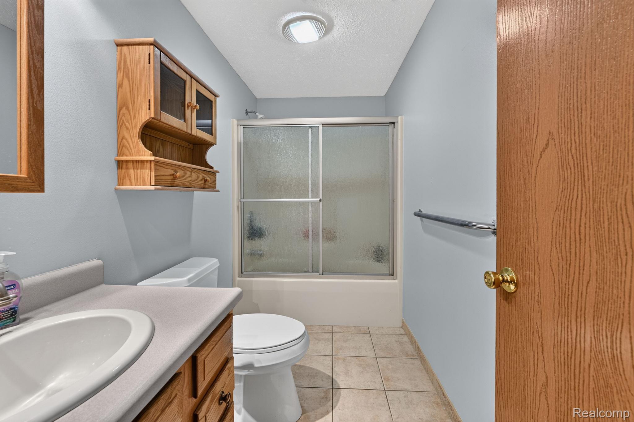 9889 Ditch Road Chesaning, MI 48616 - Photo 26 of 71 26-web-or-mls-DSC_8824.jpg