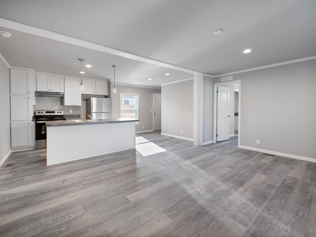 5620 Edith Way Klamath Falls, OR 97603 - Photo 18 of 26 Edith-18