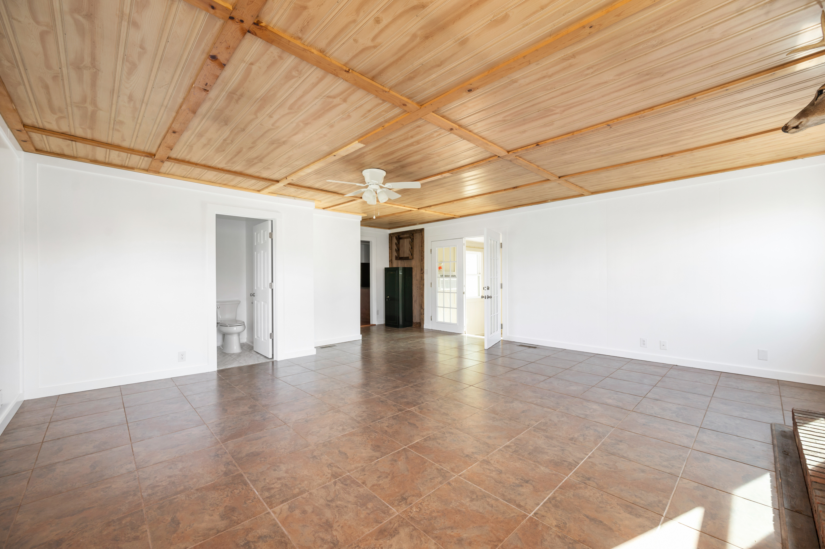 3115 Chapel Road Anderson, IN 46012 - Photo 8 of 23