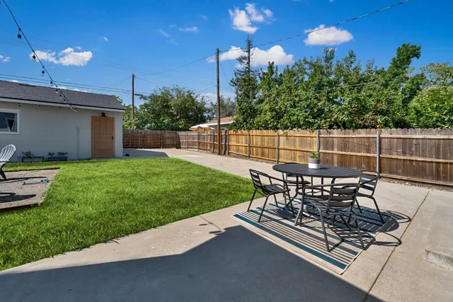 $575,000 | 424 Stanford Avenue, Roseville, CA 95678