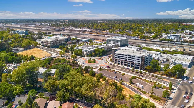 $575,000 | 424 Stanford Avenue, Roseville, CA 95678