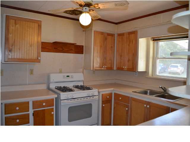 4568 Franton Road Holt, FL 32564 - Photo 11 of 24 Gallery Image 11