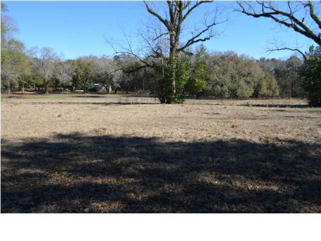 4568 Franton Road Holt, FL 32564 - Photo 4 of 24 Gallery Image 4