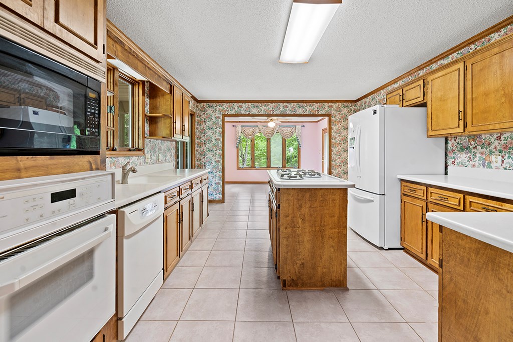 3060 Scurry Island Road Chappells, SC 29037 - Photo 10 of 22