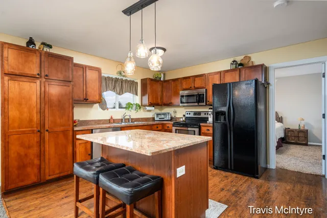 $345,000 | 850 Cosby Way Drive, Sparta, MI 49345