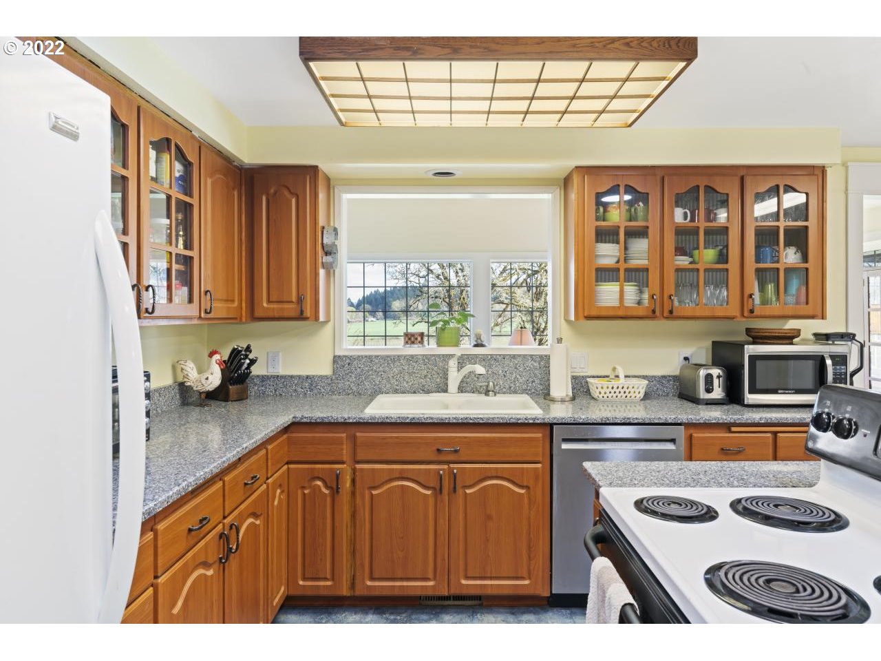 25974 Butler Road Junction City, OR 97448 - Photo 14 of 32 Gallery Image 14