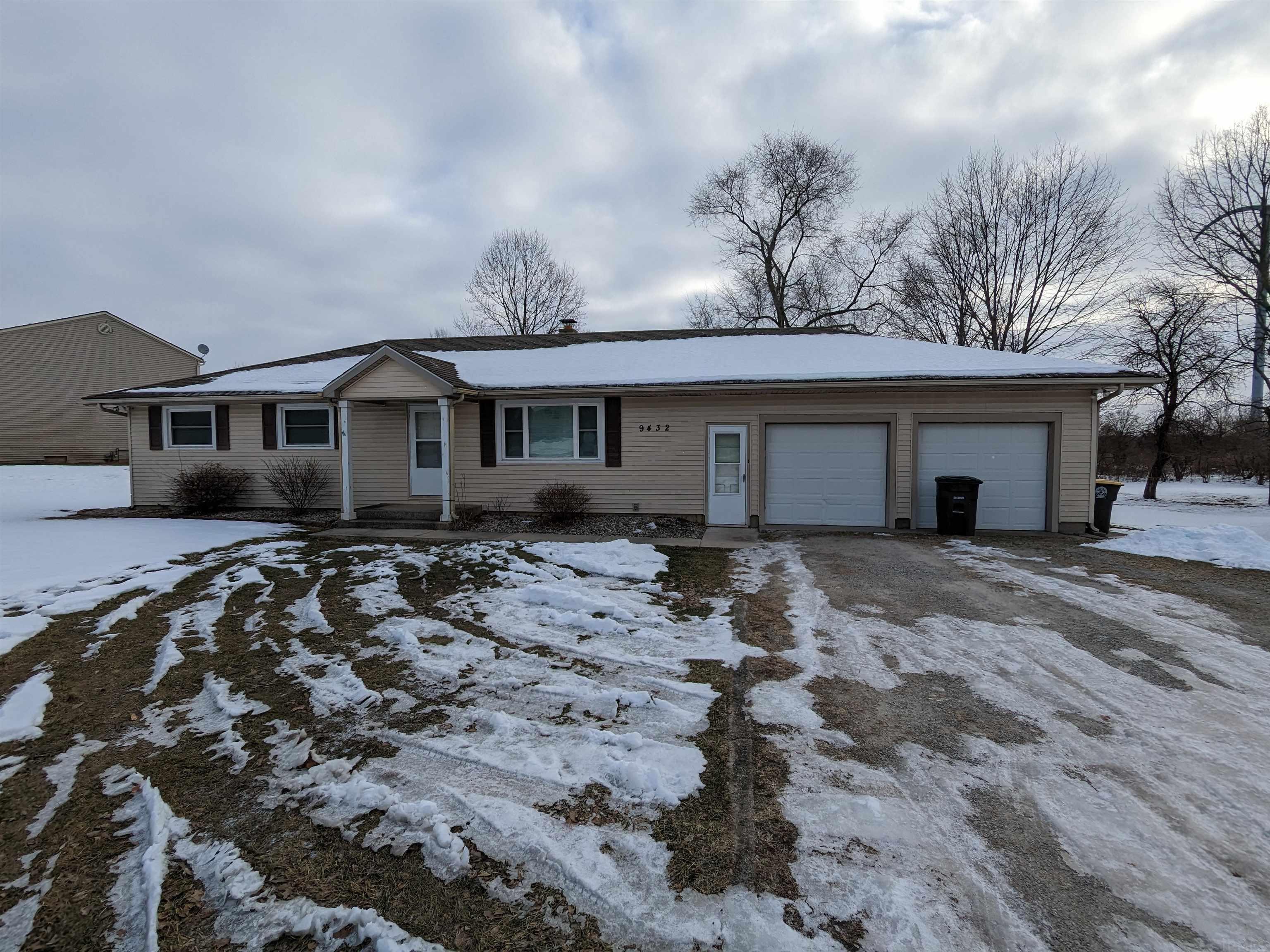 9432 Auburn Road Fort Wayne, IN 46825 - Photo 1 of 18