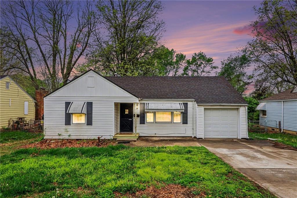 7723 Sni A Bar Road Kansas City, MO 64129 - Photo 2 of 20