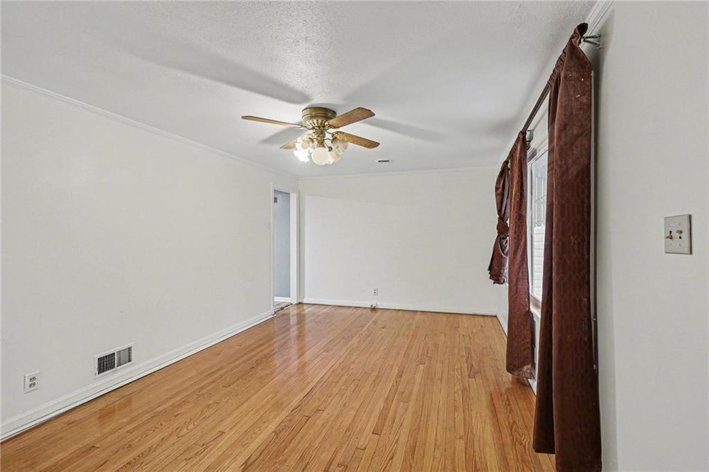 7723 Sni A Bar Road Kansas City, MO 64129 - Photo 5 of 20